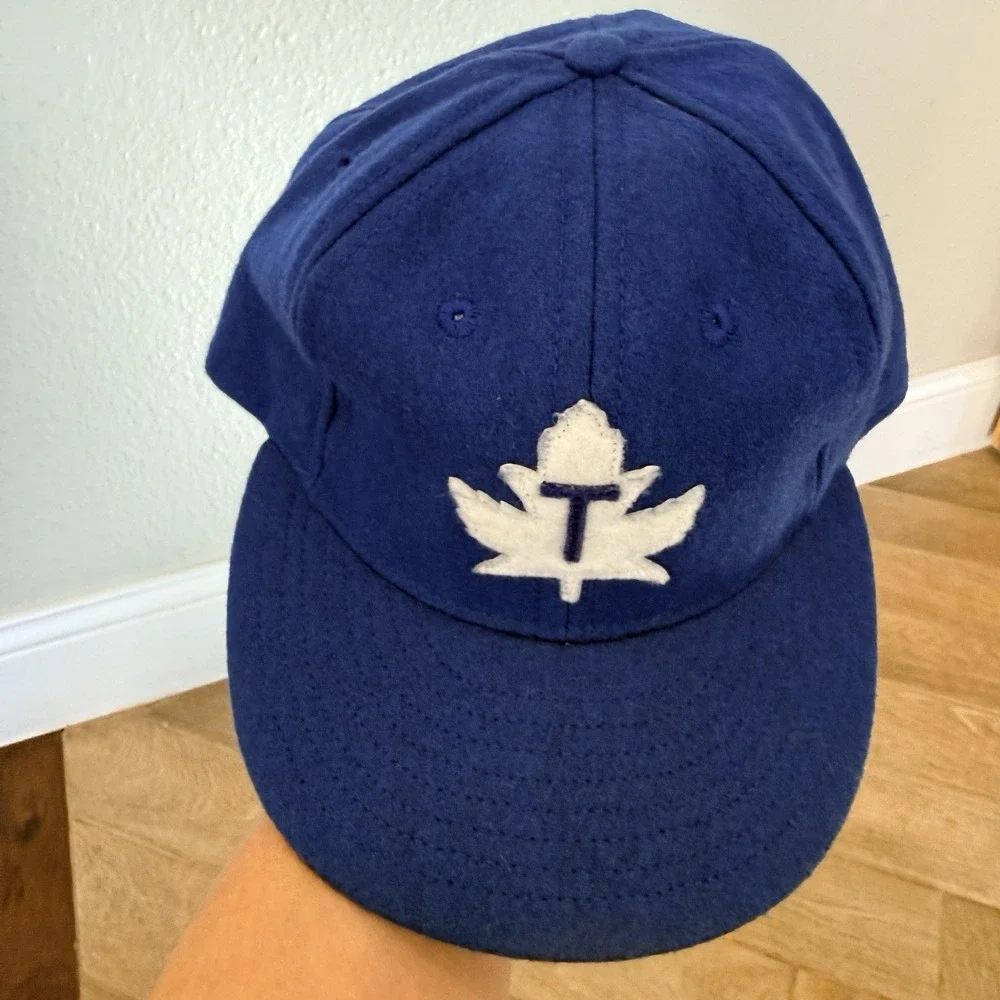 Ebbets Field Flannels Toronto Maple Leafs 1939 Wool Cap 7 1/8 USA